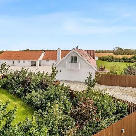 4 Star In Holiday home Lokken
