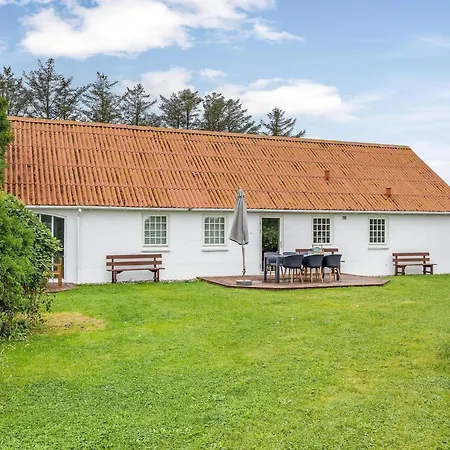 Holiday home 4 Star In *