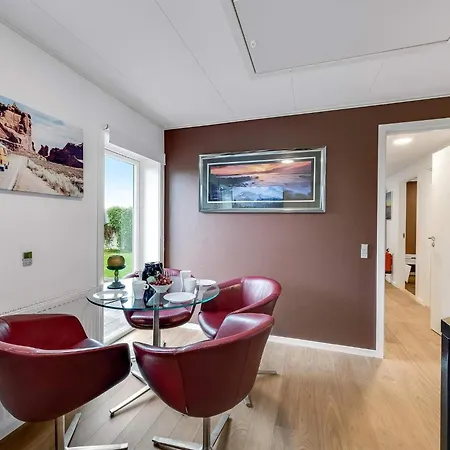 4 Star In Holiday home